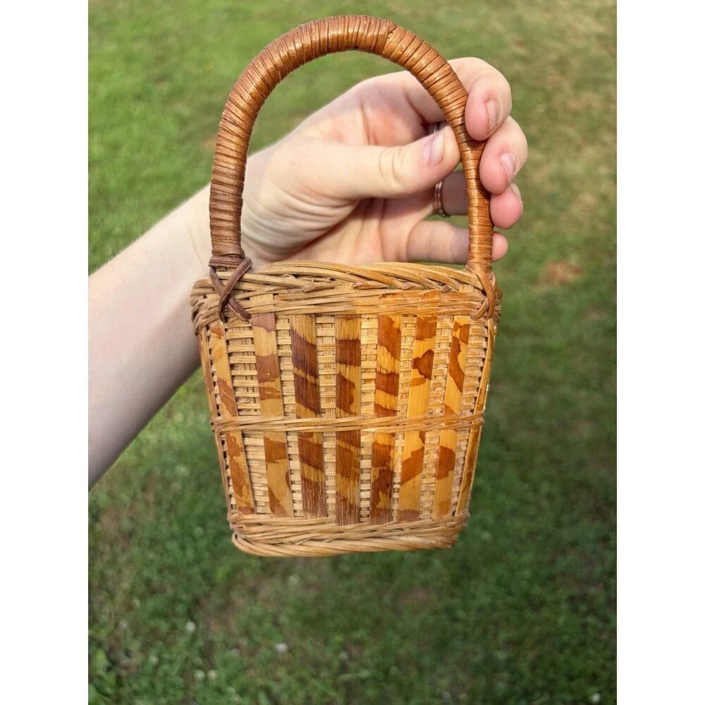 Wicker Decorative Hanging Basket with Handle